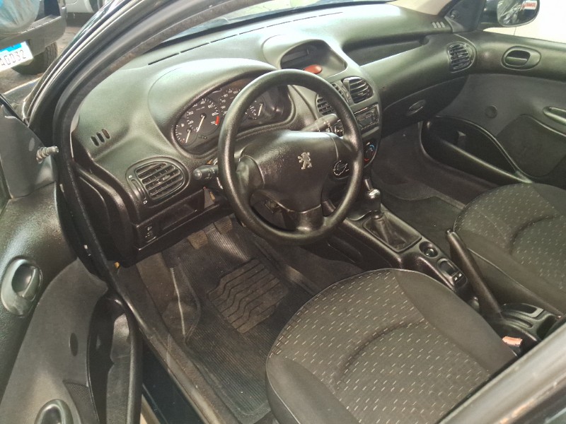 PEUGEOT 206 1.4 SENSATION 8V 2010/2010 SCHAEFER AUTOMÓVEIS TEUTÔNIA / Carros no Vale