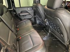 JEEP WRANGLER 2.0 RUBICON 4X4 AT8 16V 2023/2024 ÓTIMA CAR FLORES DA CUNHA / Carros no Vale