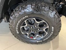 JEEP WRANGLER 2.0 RUBICON 4X4 AT8 16V 2023/2024 ÓTIMA CAR FLORES DA CUNHA / Carros no Vale