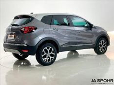 RENAULT CAPTUR 1.3 TCE FLEX INTENSE X-TRONIC 2021/2022 JA SPOHR SEMINOVOS LAJEADO / Carros no Vale