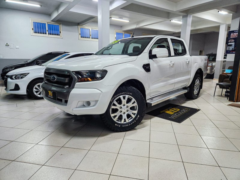 FORD RANGER XL 2.2 4X4 CD MEC. 2018/2019 TS VEÍCULOS ANTA GORDA / Carros no Vale