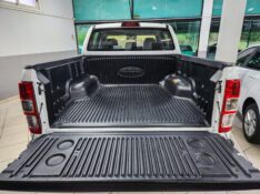 FORD RANGER XL 2.2 4X4 CD MEC. 2018/2019 TS VEÍCULOS ANTA GORDA / Carros no Vale