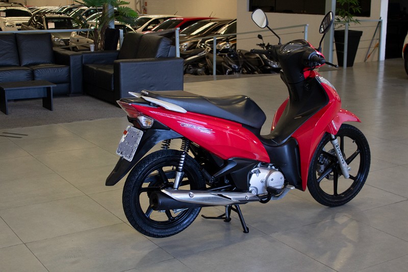 HONDA MOTOS BIZ 125 ES 2018/2018 BENTO MOTORS BENTO GONÇALVES / Carros no Vale