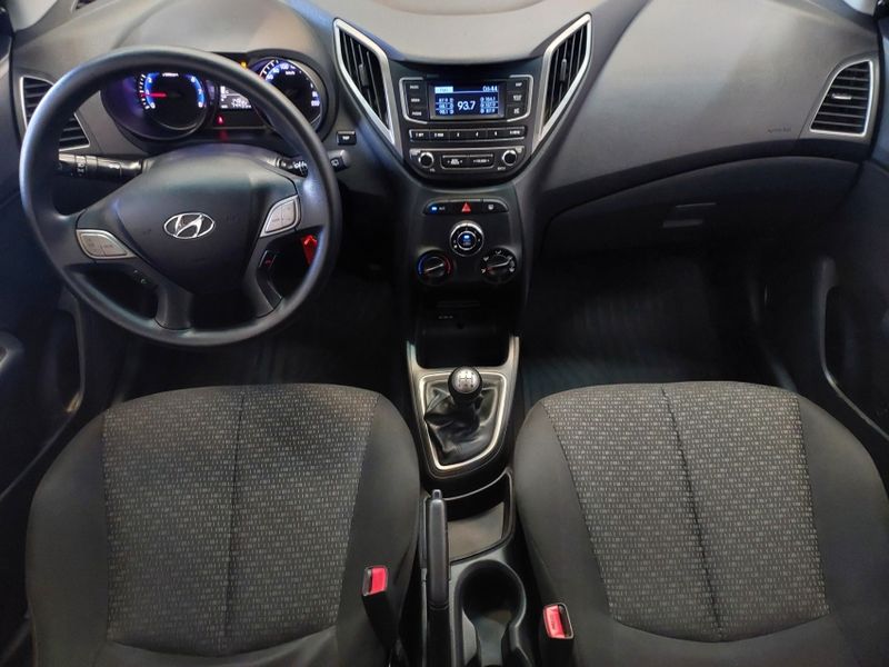 Hyundai HB20 UNIQUE 1.0 2019 2018/2019 BETIOLO NOVOS E SEMINOVOS LAJEADO / Carros no Vale