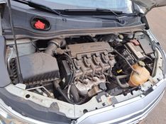 Chevrolet Onix HATCH LT 1.0 8V FlexPower 5p Mec. 2016/2016 CAMINHÕES & CAMIONETAS PASSO FUNDO / Carros no Vale