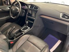 Citroen C4 Lounge Shine 1.6 Turbo Flex Aut 2018/2019 CAMINHÕES & CAMIONETAS PASSO FUNDO / Carros no Vale