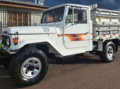 Toyota Bandeirante Band.Picape Chassi Longo Diesel 4×4 1982/1982 CAMINHÕES & CAMIONETAS PASSO FUNDO / Carros no Vale