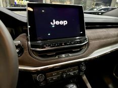 Jeep COMMANDER OVERLAND T270 1.3 TB 2022 HÉLIO AUTOMÓVEIS LAJEADO / Carros no Vale