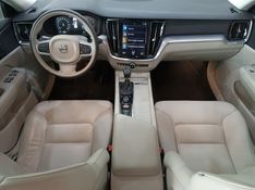 Volvo S60 2.0 TB 2020 HÉLIO AUTOMÓVEIS LAJEADO / Carros no Vale