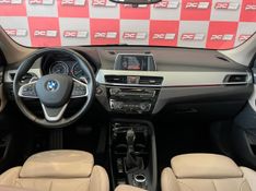 BMW X1 XDRIVE 25i Sport 2.0/ 2017/2018 PC VEÍCULOS SANTA CRUZ DO SUL / Carros no Vale