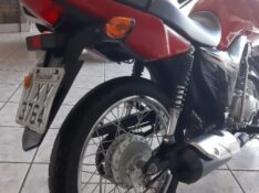 HONDA MOTOS CG 125 FAN 2017/2017 RENAUTO VEÍCULOS LAJEADO / Carros no Vale