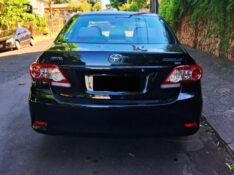 TOYOTA COROLLA 1.8 GLI 16V FLEX 4P AUTOMÁTICO 2012/2012 STOPCAR MULTIMARCAS ESTRELA / Carros no Vale