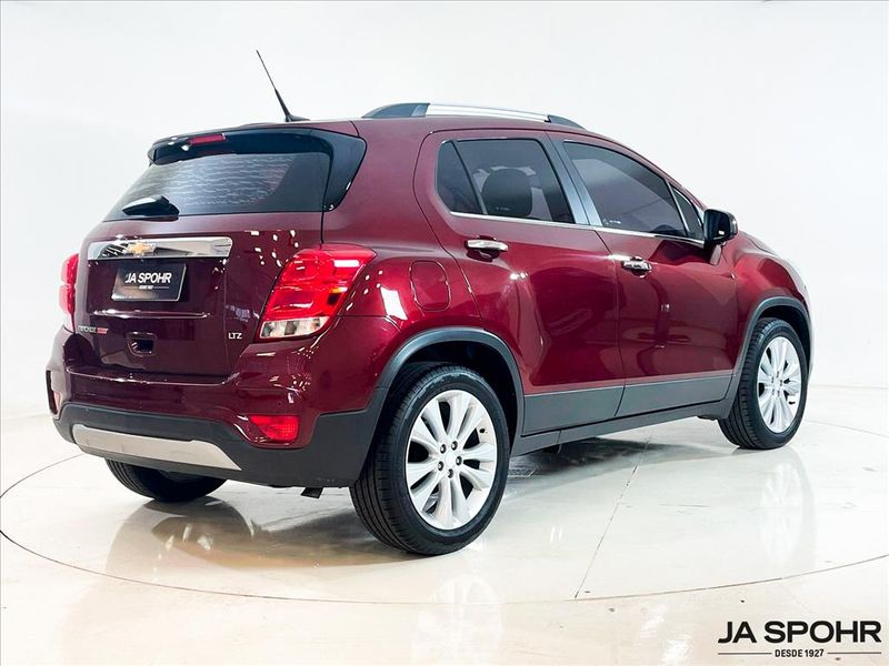 CHEVROLET TRACKER 1.4 16V TURBO FLEX LTZ AUTOMÁTICO 2017/2017 JA SPOHR SEMINOVOS LAJEADO / Carros no Vale