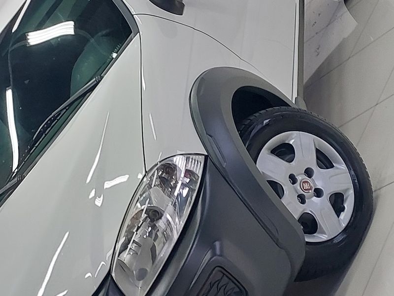 Fiat Strada HARD WORKING 1.4 2020 2019/2020 BETIOLO NOVOS E SEMINOVOS LAJEADO / Carros no Vale