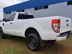 Ford Ranger XL 2.2 4×4 CS Diesel Mec. 2015/2015 CAMINHÕES & CAMIONETAS PASSO FUNDO / Carros no Vale