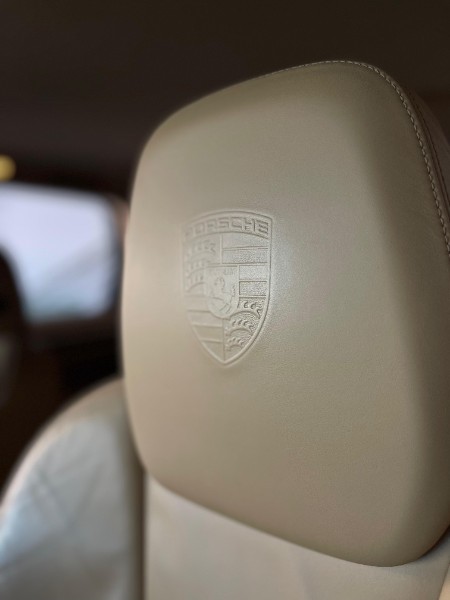 PORSCHE CAYENNE V6 /2011 EXCLUSIVO VEÍCULOS SANTA CRUZ DO SUL / Carros no Vale