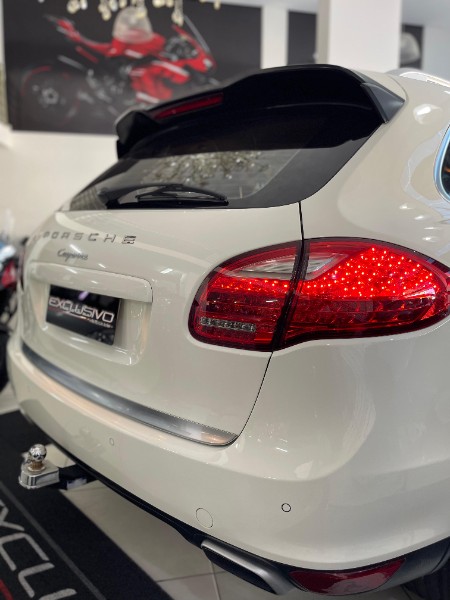 PORSCHE CAYENNE V6 /2011 EXCLUSIVO VEÍCULOS SANTA CRUZ DO SUL / Carros no Vale