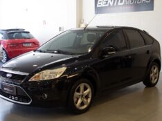 FORD FOCUS 1.6 8V FLEX 4P MANUAL 2010/2011 BENTO MOTORS BENTO GONÇALVES / Carros no Vale