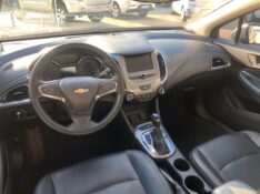 CHEVROLET CRUZE LT 1.4 16V TURBO FLEX 4P AUT. 2018/2018 CATTO VEÍCULOS ARROIO DO MEIO / Carros no Vale