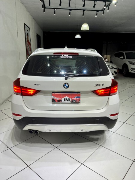 BMW X1 S DRIVE 20I 2.0 2014/2014 JM AUTOMÓVEIS VENÂNCIO AIRES / Carros no Vale