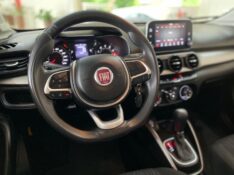 FIAT CRONOS DRIVE 1.8 AT 2019/2019 TONHO AUTOMÓVEIS LAJEADO / Carros no Vale