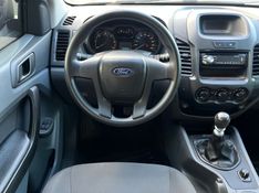 Ford RANGER C.DUPLA XL 2.2 2015/2015 SÉRGIO VEÍCULOS TEUTÔNIA / Carros no Vale