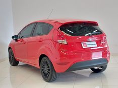 Ford New Fiesta SE 1.6 2017 2016/2017 BETIOLO NOVOS E SEMINOVOS LAJEADO / Carros no Vale