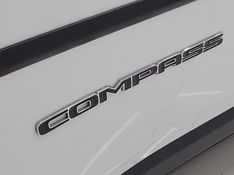JEEP Compass LIMITED 2.0 2021 2020/2021 BETIOLO NOVOS E SEMINOVOS LAJEADO / Carros no Vale