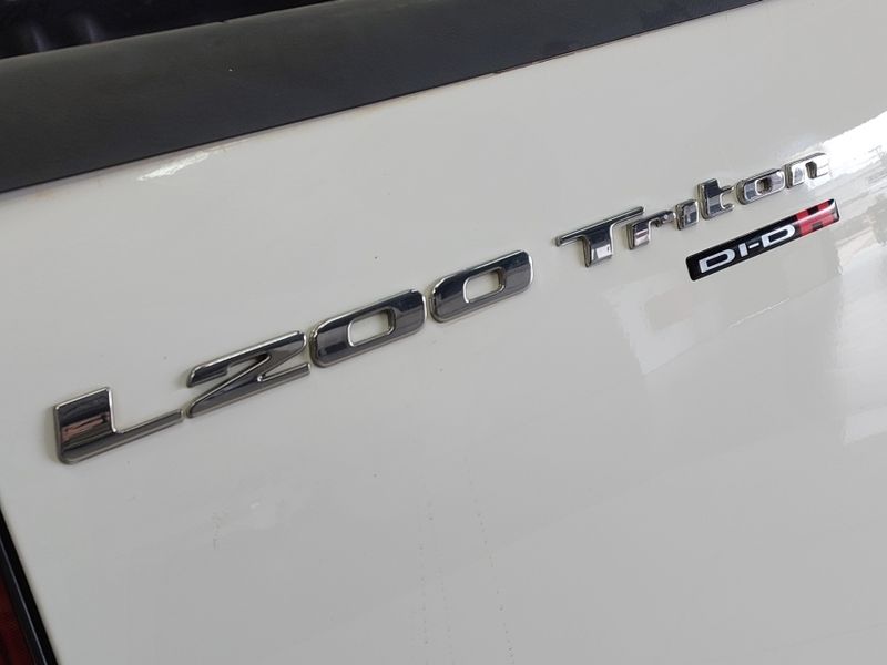 Mitsubishi L200 Triton HPE 3.2 TURBO CD 2016 2015/2016 BETIOLO NOVOS E SEMINOVOS LAJEADO / Carros no Vale