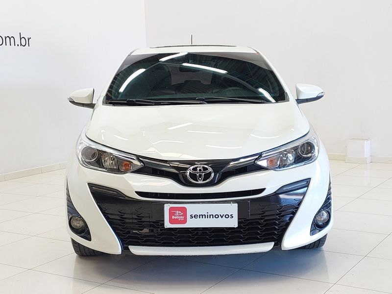 Toyota Yaris XLS 1.5 2019 2018/2019 BETIOLO NOVOS E SEMINOVOS LAJEADO / Carros no Vale