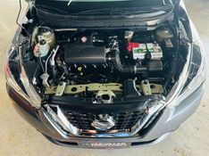 Nissan Kicks SV Top Line 2017/2018 CASTELLAN E TOMAZONI MOTORS CAXIAS DO SUL / Carros no Vale
