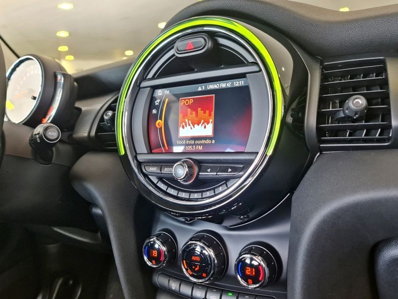 Mini Cooper 1.5 2019/2020 CARRO DEZ NOVO HAMBURGO / Carros no Vale