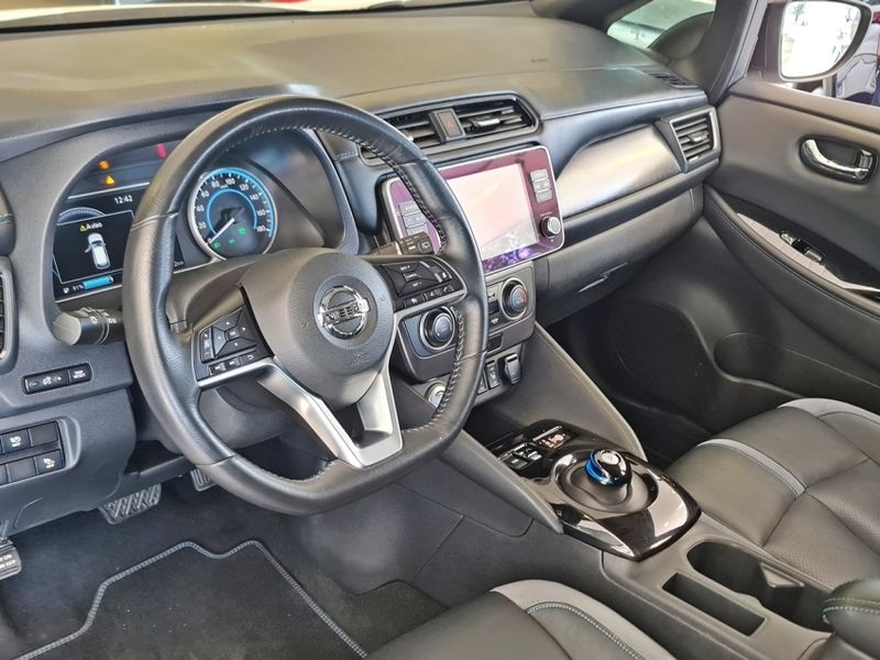 Nissan Leaf TEKNA 2019/2020 CARRO DEZ NOVO HAMBURGO / Carros no Vale