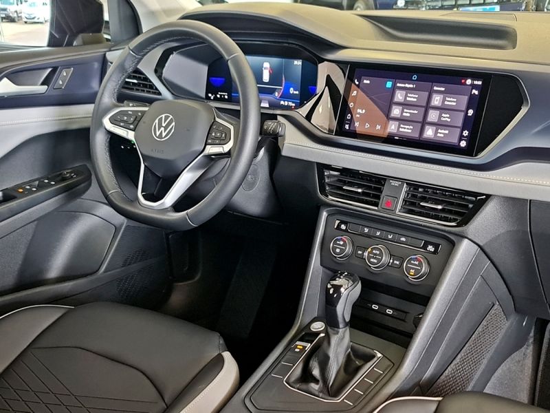 Volkswagen Taos COMFORTILINE 2022/2022 CARRO DEZ NOVO HAMBURGO / Carros no Vale