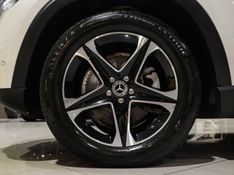 Mercedes-Benz GLE 400D 4Matic 2022/2022 VIA BELLA VEÍCULOS ESPECIAIS CAXIAS DO SUL / Carros no Vale