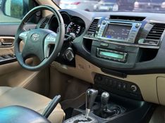 Toyota HILUX SW4 SRV 3.0 2014 NEUMANN VEÍCULOS ARROIO DO MEIO / Carros no Vale