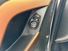 Hyundai Creta Prestige 2.0 16v 2017/2017 COVEL VEICULOS ENCANTADO / Carros no Vale