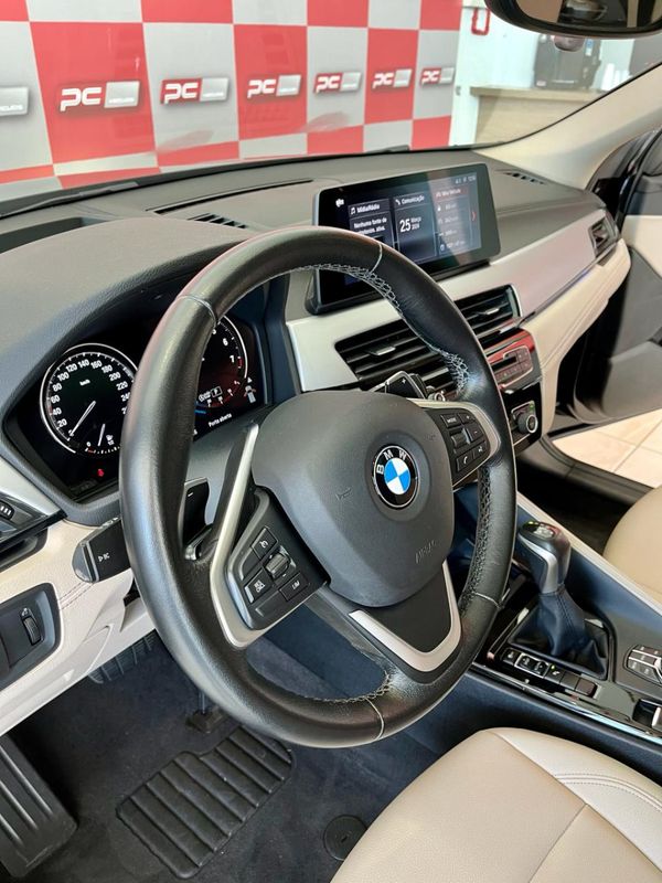 BMW X2 SDRIVE 20i 2.0/ TB A 16V 2019/2020 PC VEÍCULOS SANTA CRUZ DO SUL / Carros no Vale