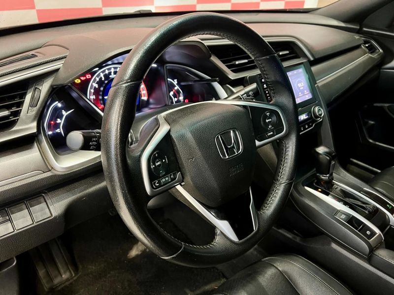 Honda Civic Sedan EX 2.0 16V 2018/2019 PC VEÍCULOS SANTA CRUZ DO SUL / Carros no Vale