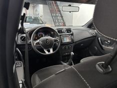 Renault STEPWAY Zen 1.6 16V Mec. 2022/2023 CIRNE AUTOMÓVEIS SANTA MARIA / Carros no Vale