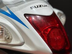 SUZUKI MOTOS GSX 1300 R HAYABUSA /2011 EXCLUSIVO VEÍCULOS SANTA CRUZ DO SUL / Carros no Vale