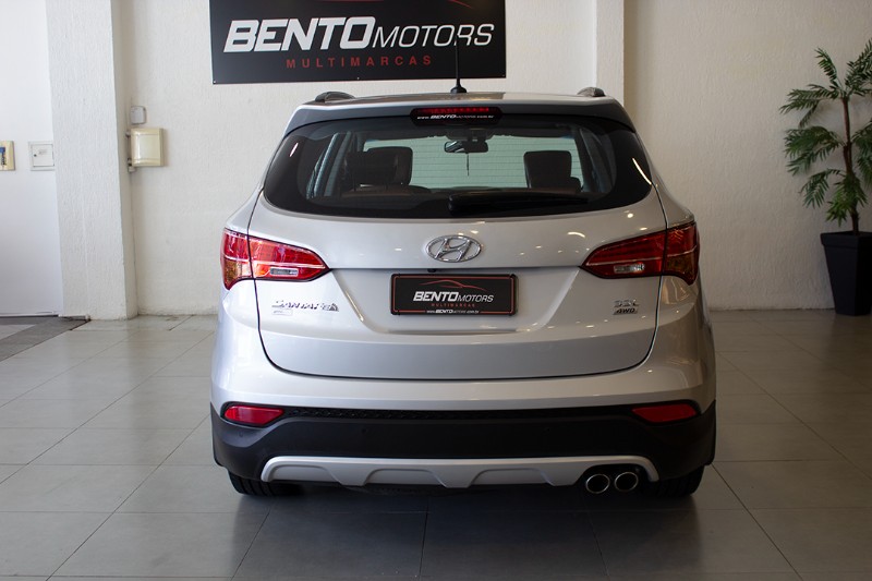 HYUNDAI SANTA FÉ 3.3 V6 4X4 2014/2015 BENTO MOTORS BENTO GONÇALVES / Carros no Vale