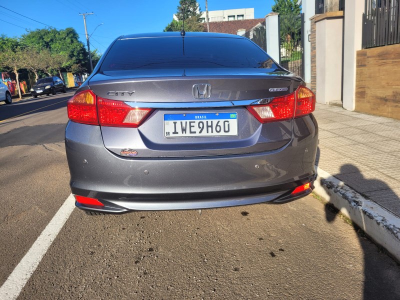 HONDA CITY 1.5 LX 16V FLEX 4P AUTOMÁTICO 2014/2015 ADRIANO VEÍCULOS CRUZEIRO DO SUL / Carros no Vale