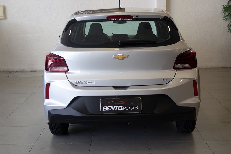 CHEVROLET ONIX HATCH 1.0 12V TB FLEX 5P AUT. 2020/2021 BENTO MOTORS BENTO GONÇALVES / Carros no Vale