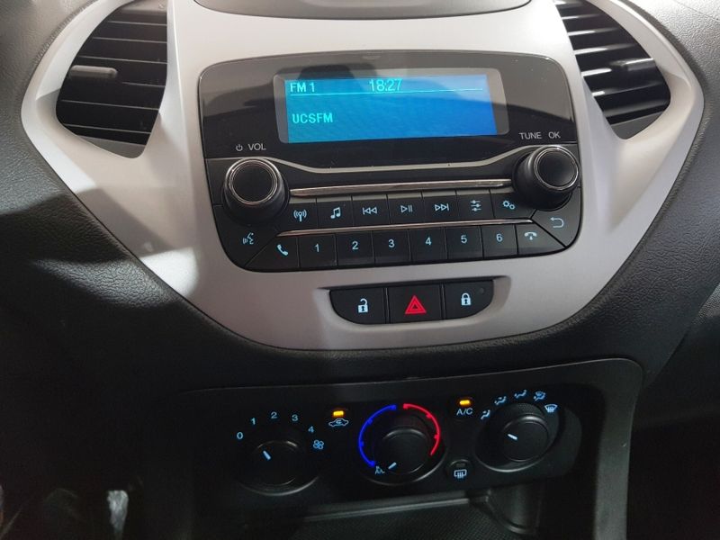 Ford Ka 1.0 SE 12V FLEX 4P MANUAL 2019/2019 ADVANT AUTOMÓVEIS CAXIAS DO SUL / Carros no Vale