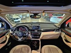 BMW X1 ACTIVEFLEX 2017/2018 CARRO DEZ NOVO HAMBURGO / Carros no Vale