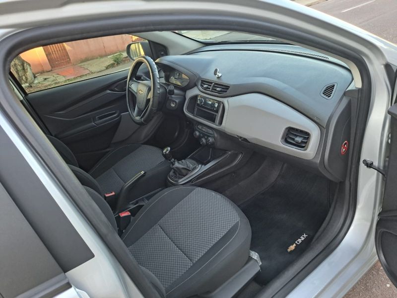 Chevrolet Onix HATCH Joy 1.0 8V Flex 5p Mec. 2019/2019 CAMINHÕES & CAMIONETAS PASSO FUNDO / Carros no Vale