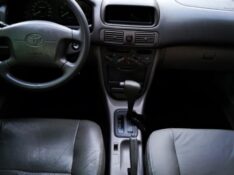 TOYOTA COROLLA 1.8 XEI 16V GASOLINA 4P AUTOMÁTICO 2000/2000 STOPCAR MULTIMARCAS ESTRELA / Carros no Vale