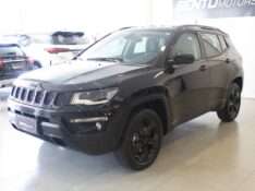 JEEP COMPASS 2.0 16V NIGHT EAGLE 4X4 2018/2018 BENTO MOTORS BENTO GONÇALVES / Carros no Vale