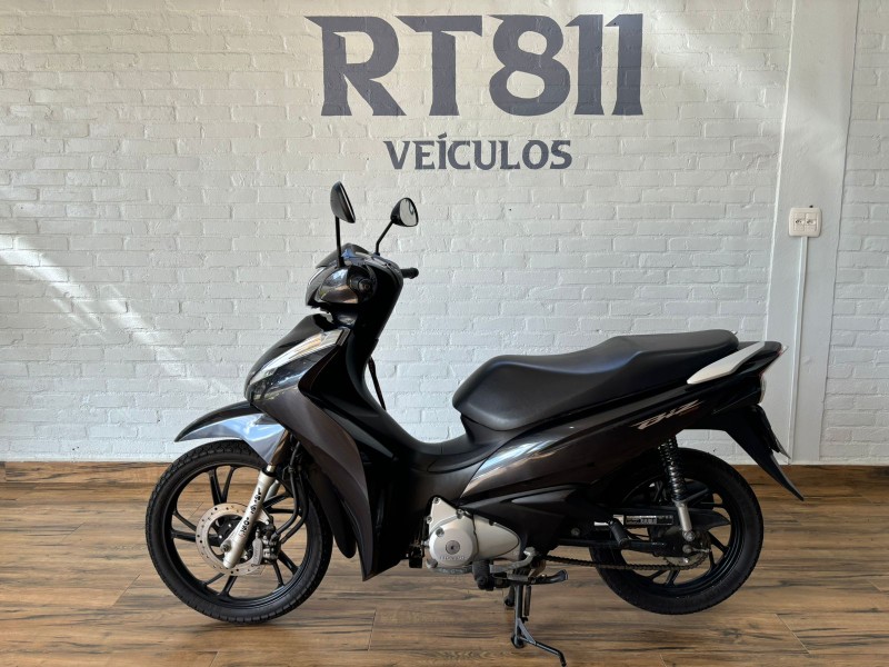 HONDA MOTOS BIZ 125 /2020 RT 811 VEÍCULOS ARROIO DO MEIO / Carros no Vale